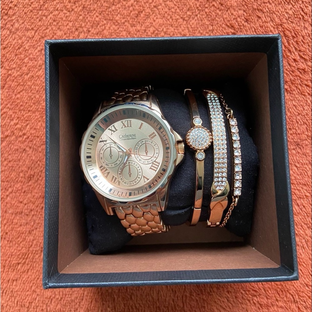 Calvin Klein Gold Bracelets Set